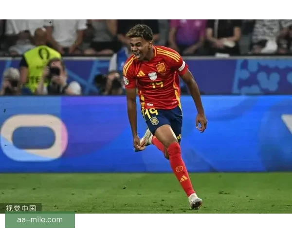 亚马尔成为欧洲杯历史上最年轻进球者打破纪录助力西班牙队逆袭