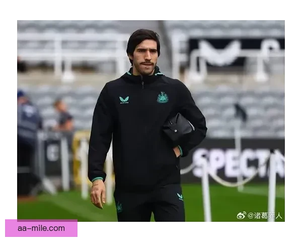 纽卡斯尔重磅引进托纳利中场增强实力备战新赛季